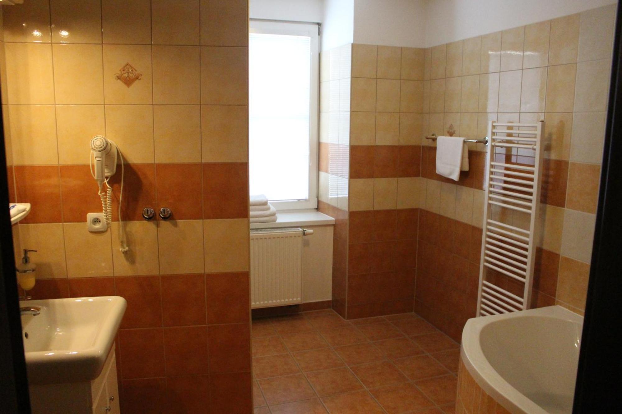 Hotel Palac 3*
